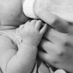 kelly-sikkema-y1j60Ifj5-M-unsplash difficultés d'alimentation du bébé